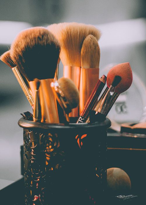 Why-you-should-be-cleaning-your-makeup-brushes-regularly